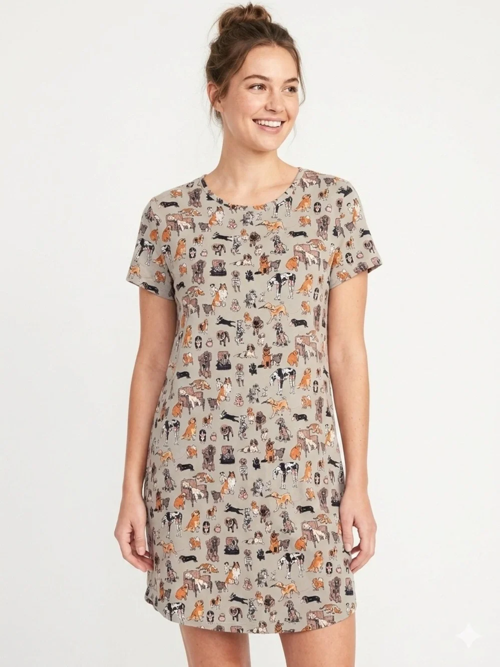 Vera Bradley grey night Tee with Orange and Black Dog Print Medium